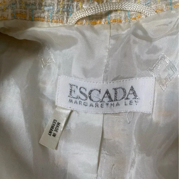 Vintage 1980s Escada Tweed Skirt Suit Co-Ord Set - Picture 9 of 16